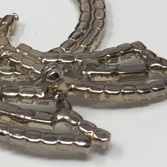 Vintage Weiss Rhinestones Crystals Brooch - Picture 5 of 10